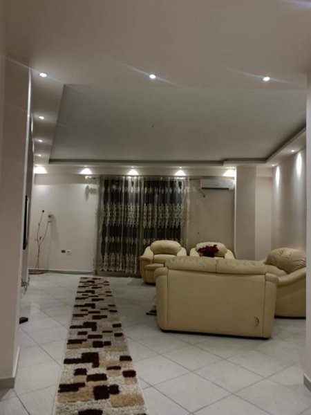Tirane, shitet apartament 2+1+BLK Kati 7, 130 m² 85.000 Euro (Astir)