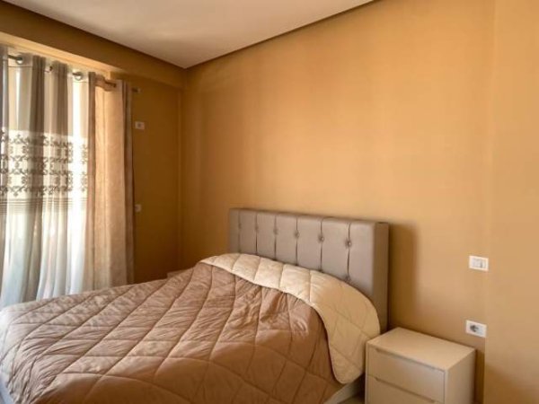Tirane, shitet apartament 2+1+BLK Kati 7, 130 m² 85.000 Euro (Astir)