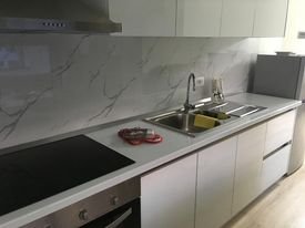 Tirane, jepet me qera apartament 1+1+BLK Kati 2, 60 m² 350 Euro (rruga sali butka)