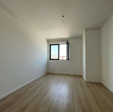 Tirane, jepet me qera apartament 2+1+Ballkon Kati 7, 100 m² 550 € (ASTIR TE Eglo)