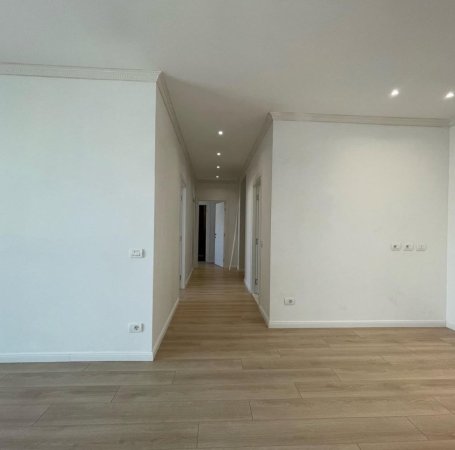Tirane, jepet me qera apartament 2+1+Ballkon Kati 7, 100 m² 550 € (ASTIR TE Eglo)