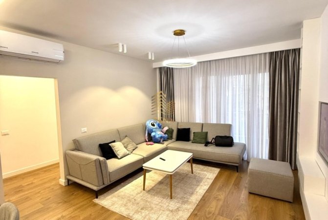 Tirane, jepet me qera apartament 2+1+Ballkon Kati 4, 110 m² 1.000 € (Zona Rruga e Elbasanit)