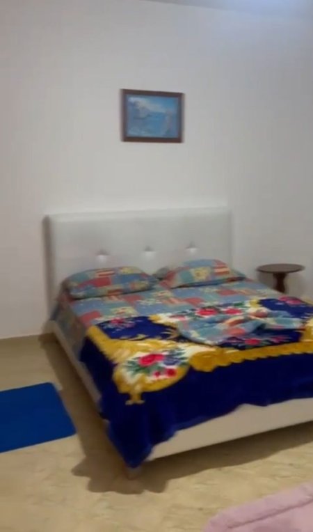 Tirane, jepet me qera shtepi 2+1 Kati 1, 100 m² 500 € (Kamez, prane Venatino 1)