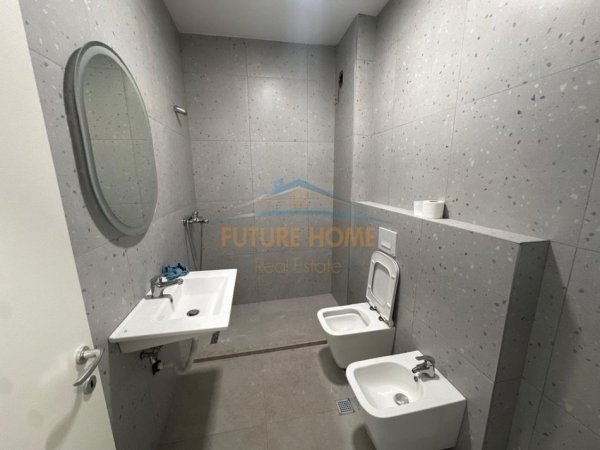 Tirane, jepet me qera apartament 3+1+Ballkon Kati 1, 110 m² 700 € (Don Bosko)