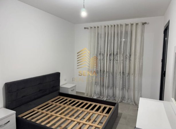 Tirane, jepet me qera apartament 1+1+Ballkon Kati 6, 60 m² 550 € (Rruga Kongresi i Manastirit)