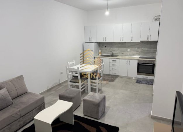 Tirane, jepet me qera apartament 1+1+Ballkon Kati 6, 60 m² 550 € (Rruga Kongresi i Manastirit)