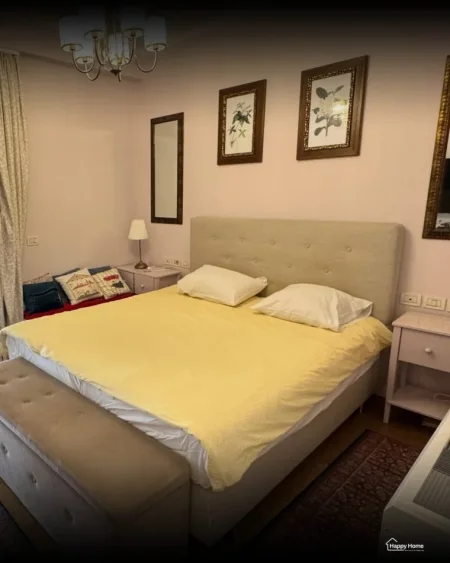 Tirane, jepet me qera 3+1+Ballkon , 176 m² 3.000 € (GARDA)