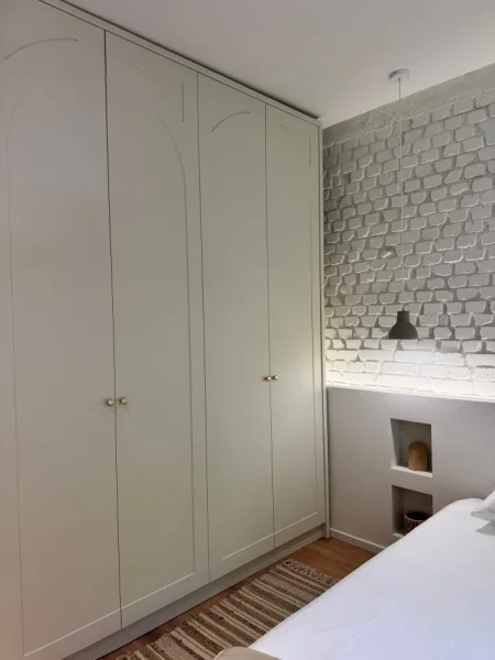 Tirane, jepet me qera apartament 2+1+Ballkon Kati 2, 66 m² 900 € (MYSLYM SHYRI)