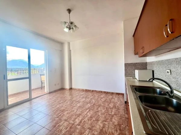 shitet 2+1+Ballkon Kati 5, 74 m² 100.000 €