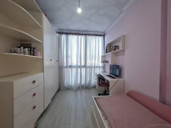 Tirane, shes apartament 2+1 Kati 5, 80 m² 160.000 € (Q)