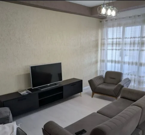 Tirane, jepet me qera apartament 2+1 Kati 2, 80 m² 650 € (ASTIR)