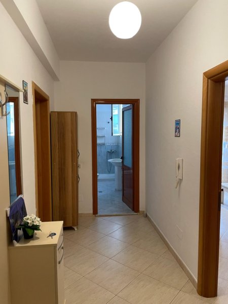 Vlore, apartament ne plazh JEPET ME QERA DITORE APARTAMENT NE LUNGOMARE