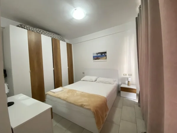 Vlore, apartament ne plazh JEPET ME QERA TE KOMPLEKSI AQUAMARINE