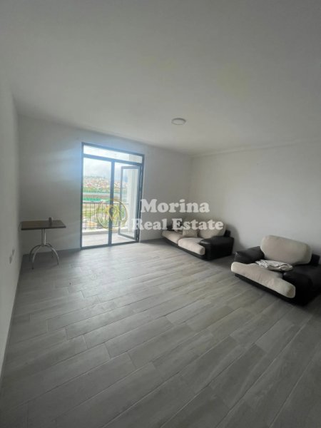 Tirane, jepet me qera apartament 2+1 Kati 5, 75 m² 350 € (Rruga 5 Maji)