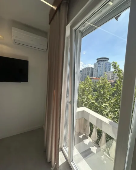 📣 SHITEN 2-GARSONIERE 📍 Shallvaret, Prane Qendres Se Tiranes ✨