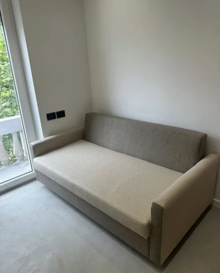 📣 SHITEN 2-GARSONIERE 📍 Shallvaret, Prane Qendres Se Tiranes ✨