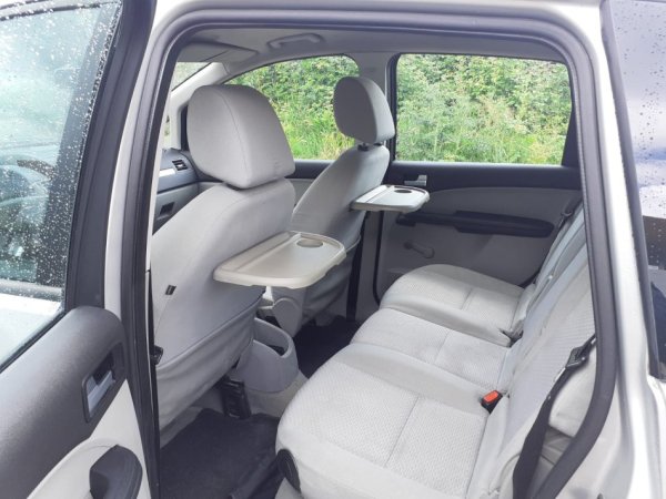 Tirane, shes makine Ford C Max Nafte, gri metalizato manuale Kondicioner 233.000 km/ 2.100 €