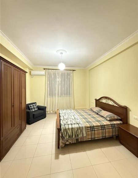 Tirane, jepet me qera apartament 2+1+Aneks+Ballkon Kati 1, 101 m² 550 € (Rruga Don Bosko)