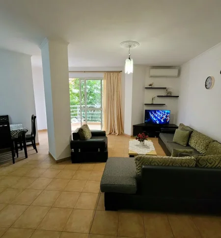 Tirane, jepet me qera apartament 2+1+Aneks+Ballkon Kati 2, 104 m² 351 € (Muhamet Deliu, Fresku)