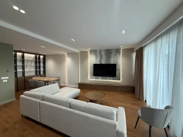Tirane, shitet apartament 2+1+Aneks+Ballkon Kati 8, 130 m² 470.000 € (Lake View Residences)