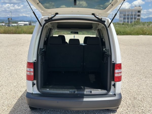 Durres, shitet makine Volkswagen Caddy MAX Nafte, e bardhë manuale Klima 170 km