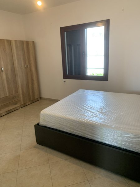 Tirane, jepet me qera shtepi 3+1+Aneks+Ballkon Kati 3, 120 m² 400 € (Laprake)