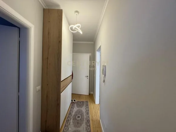 Tirane, shitet apartament Kati 6, 74 m² 128.000 € 