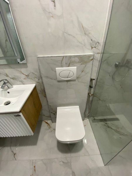 Tirane, jepet me qera apartament 1+1+Ballkon Kati 1, 350 € (Rruga 5 Maji Llagja Rame Sadria)