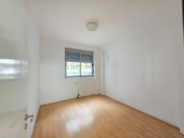 Tirane, shitet apartament Kati 1, 120 m² 140.000 € 