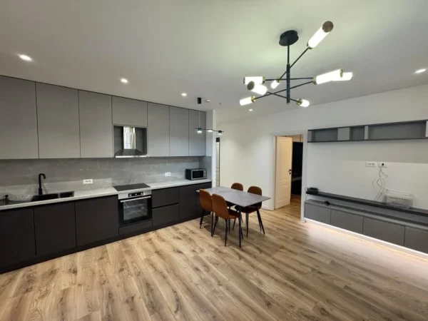 Tirane, jepet me qera Vile 2+1+Ballkon Kati 2, 85 m² 700 € (Selit , Rruga Servet Libohova)