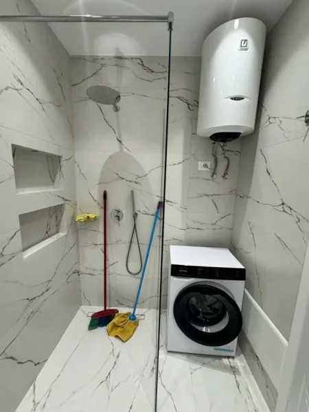 Tirane, jepet me qera Vile 2+1+Ballkon Kati 2, 85 m² 700 € (Selit , Rruga Servet Libohova)