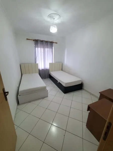 Tirane, jepet me qera apartament 2+1 Kati 8, 100 m² 500 € (Bar Artist "Astir ")