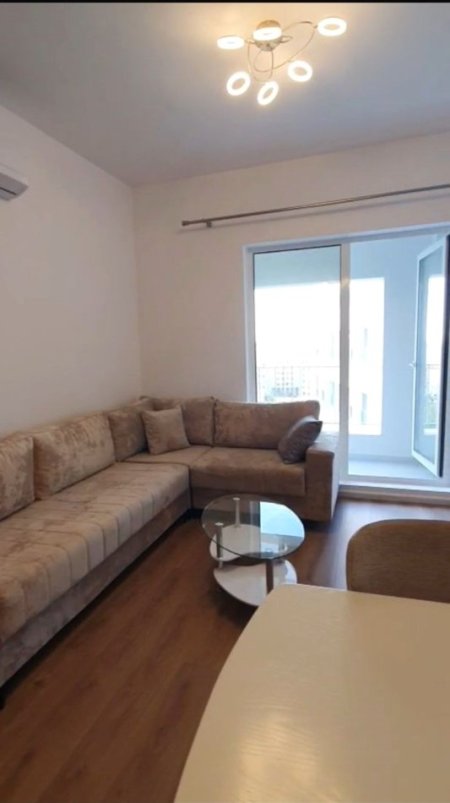 Tirane, jepet me qera apartament 1+1+Ballkon Kati 5, 61 m² 40,000 Leke  (Rruga Pasho Hysa)
