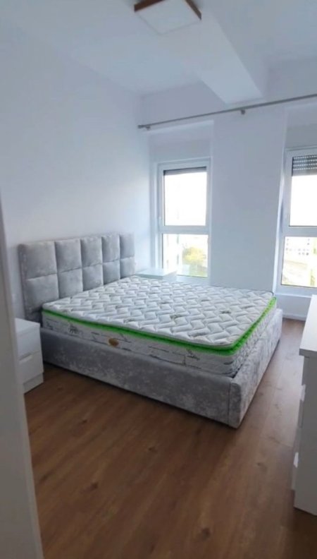Tirane, jepet me qera apartament 1+1+Ballkon Kati 5, 61 m² 40,000 Leke  (Rruga Pasho Hysa)