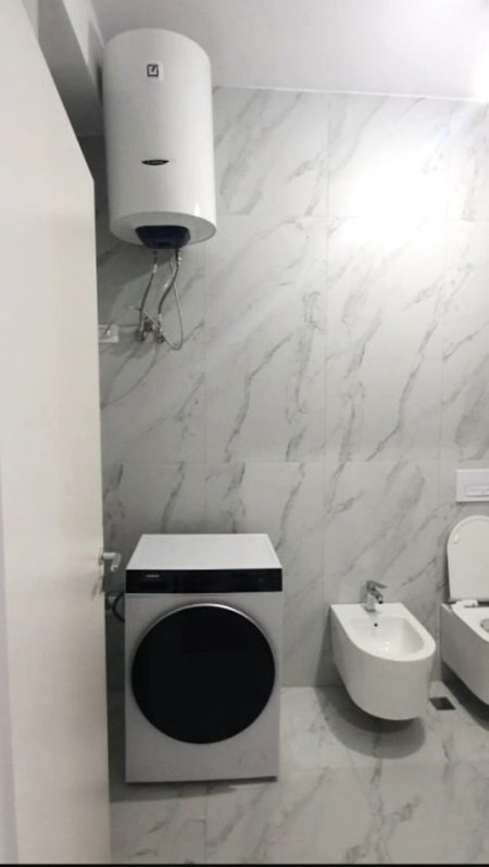Tirane, jepet me qera apartament 1+1+Ballkon Kati 5, 61 m² 40,000 Leke  (Rruga Pasho Hysa)