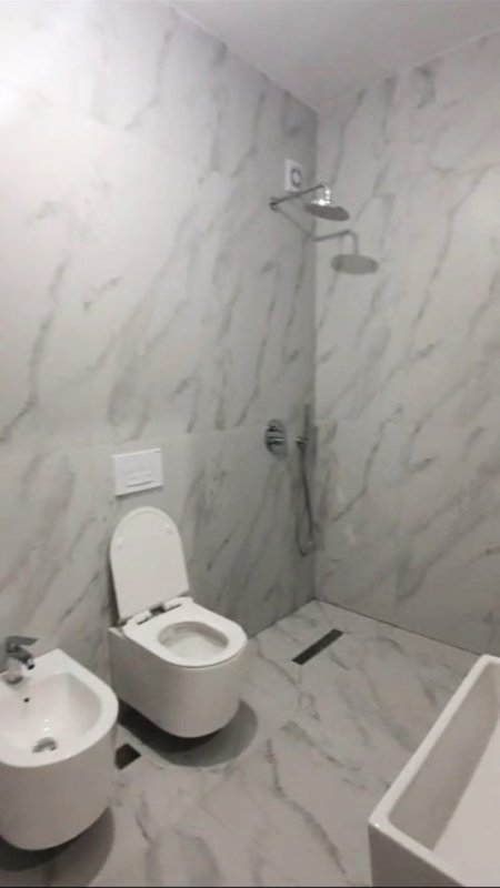 Tirane, jepet me qera apartament 1+1+Ballkon Kati 5, 61 m² 40,000 Leke  (Rruga Pasho Hysa)