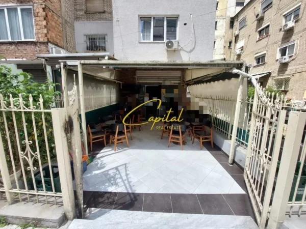Tirane, jepet me qera ambjent biznesi Kati 0, 50 m² 500 € (ISH TREGU ELEKTRIK)