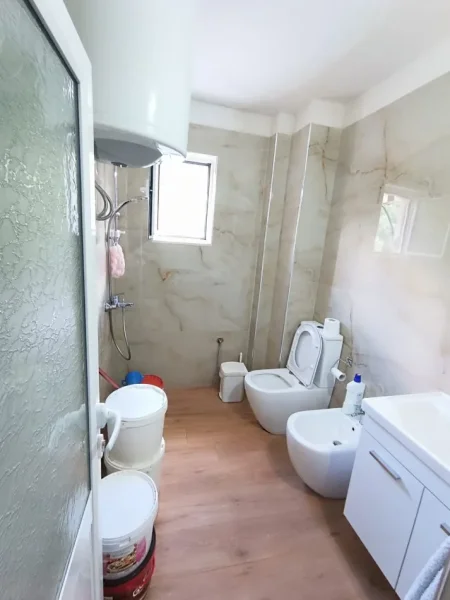 OKAZION Apartament 2+1 ne Lushnje