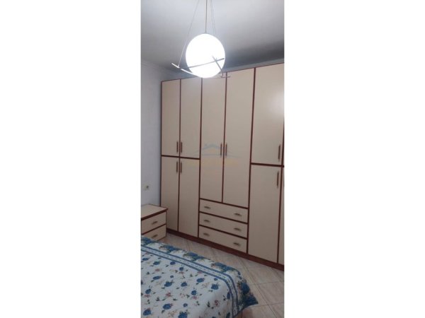 Durres, jepet me qera apartament 1+1+Ballkon Kati 5, 61 m² 300 € (Mali i Robit,Golem)