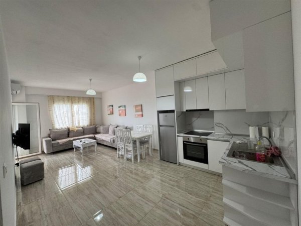 Tirane, jepet me qera apartament 1+1 Kati 5, 70 m² 37,000 leke (Prane Shkolles Ibrahim Rrugova,Prane Big Market)