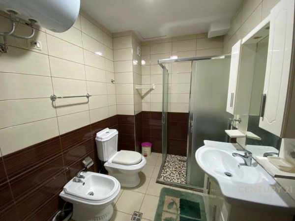 Tirane, jepet me qera apartament 1+1 Kati 1, 60 m² 450 € (don Bosko)