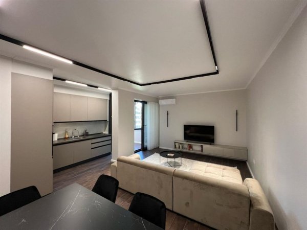 Tirane, jap me qera apartament 1+1+Ballkon Kati 9, 75 m² 800 € (stadiumi arena)