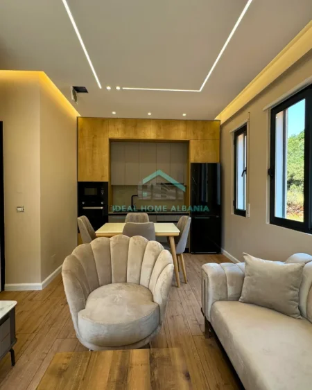 Vlore, shitet apartament 1+1 Kati 4, 60 m² 145.000 € (Uje i Ftohte me pamje fantastike nga deti)