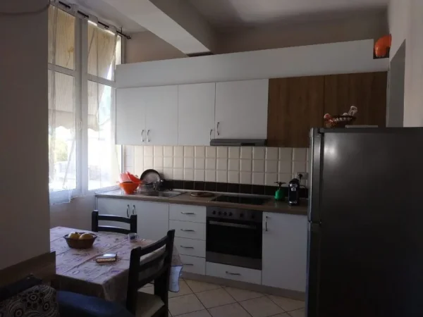 Vlore, shes garsonier 1+1 Kati 3, 50 m² 97.000 € (Piro sava)