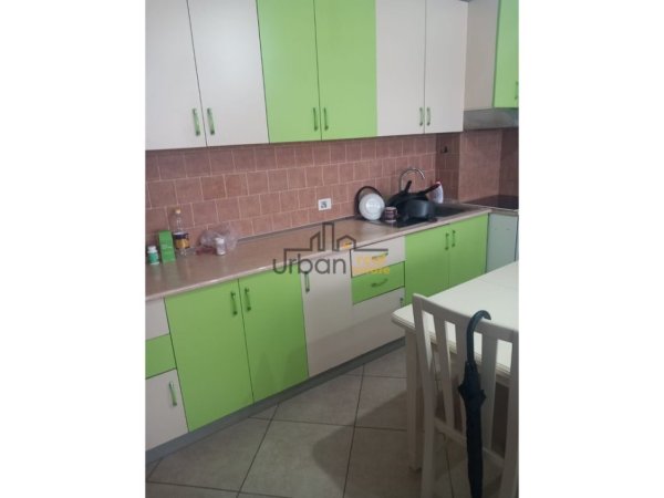 Tirane, jepet me qera apartament 1+1 Kati 3, 65 m² 400 € (Kodra e Diellit, Eleonora)