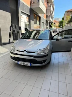 Tirane, shes makine Citroen Benzin+Gaz, gri metalizo manuale Kondicioner 124 km 1500€