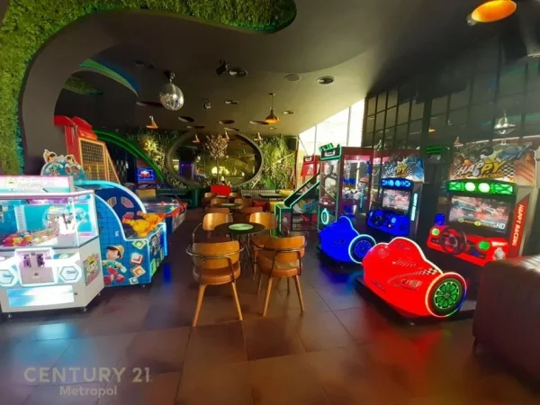 Tirane, shitet ambjent biznesi Kati 0, 1.200 m² (Astir)