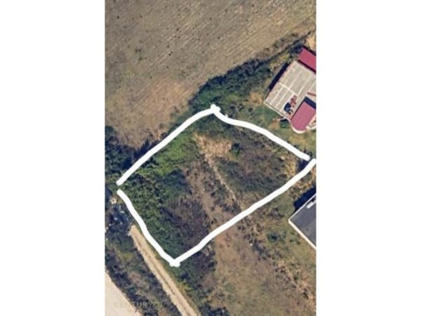 Tirane, jepet me qera toke , 1.000 m² 165.000 € (Autostrada Tirane - Durres)