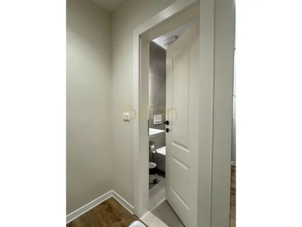 Tirane, shitet apartament 1+1+Aneks , 61 m² 184.000 € (Pazari RI)