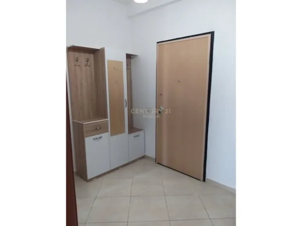 Tirane, shitet apartament Kati 8, 80 m² 117.000 € 